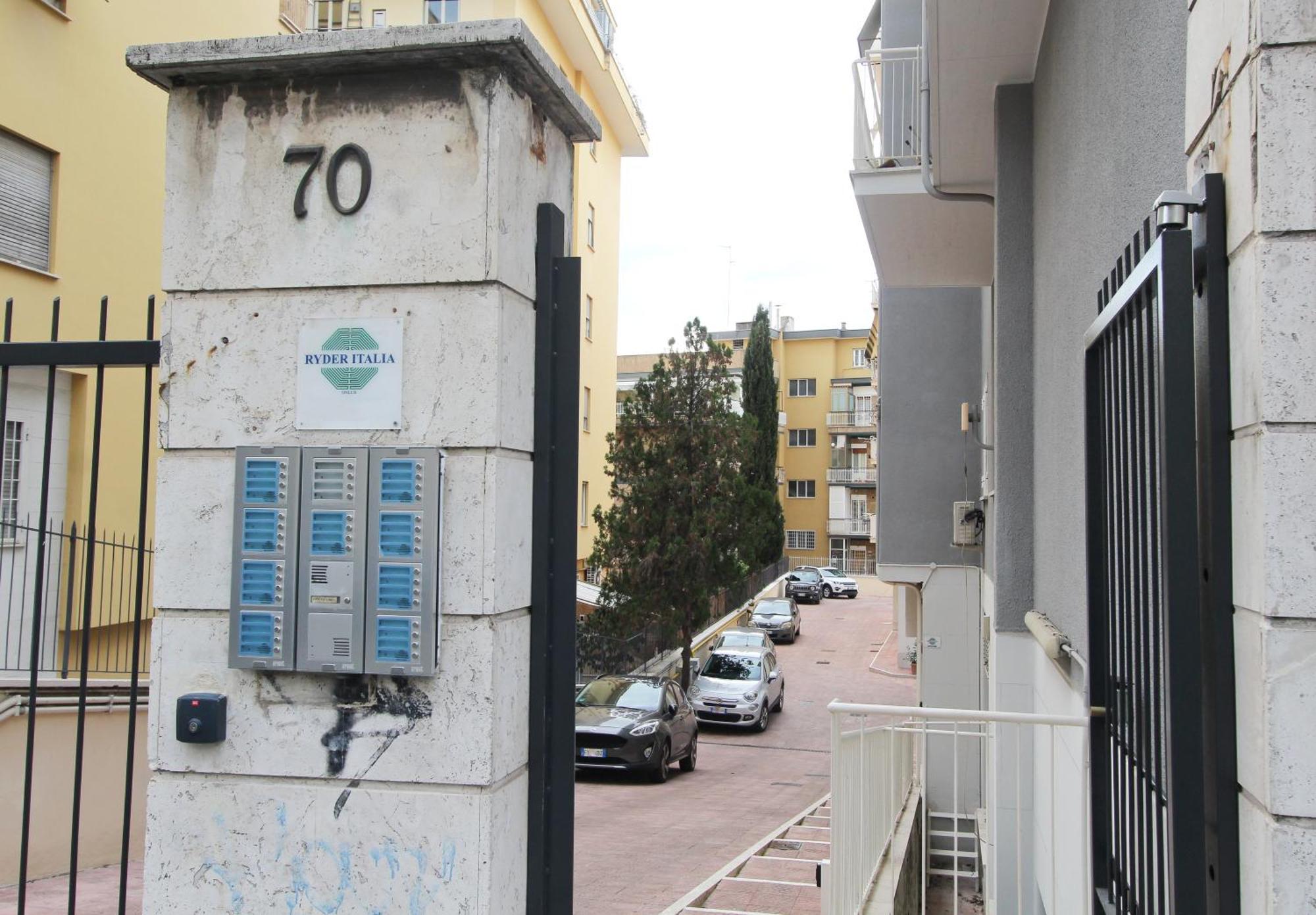 Design Monteverde Flat Rome Exterior photo